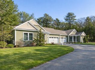 6 Dipper Rd #27, Cape Elizabeth, ME 04107