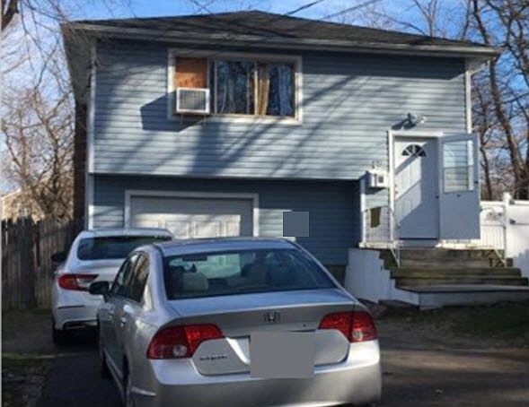 1st image of 90 10th Ave