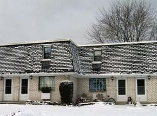 29 Princeton Ter, Greenfield, MA 01301