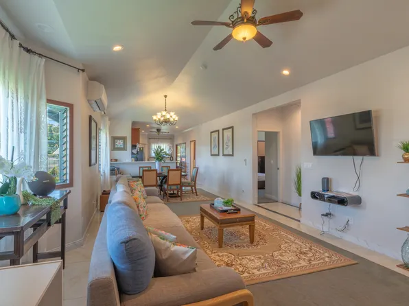 1008 Manu Iki Pl, Hilo, HI 96720