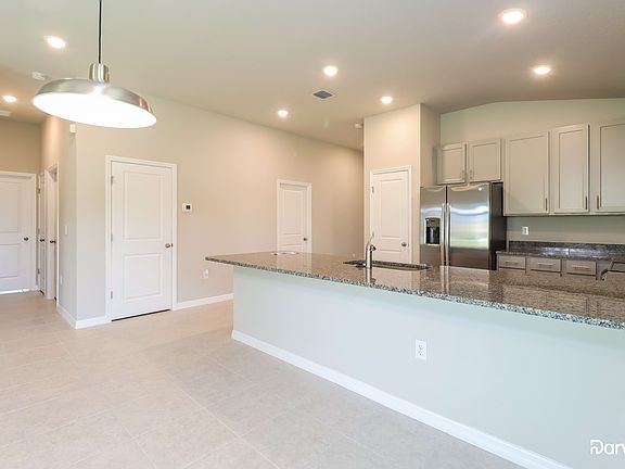 5th image of 600 Mercado Ct