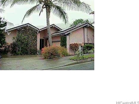 2nd image of 1096 Kaumoku St