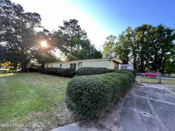 100 Powell Ln, Scott, LA 70583