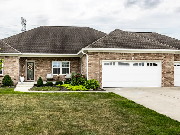 3650 Walnut Hill Ct, Greenwood, IN 46142