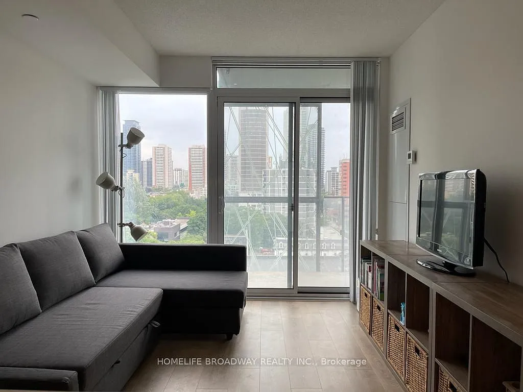 Building Photo - 50 Wellesley St E #1105