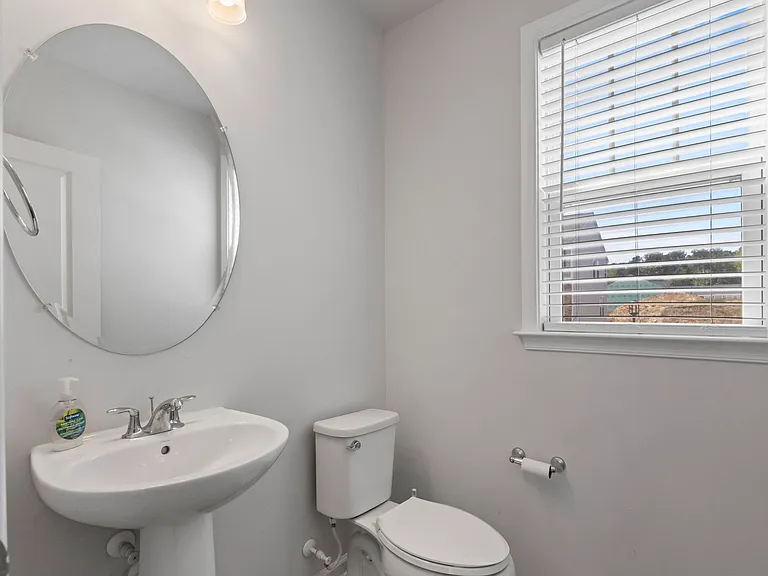 626 Rivanna Hill Rd — Photo 9