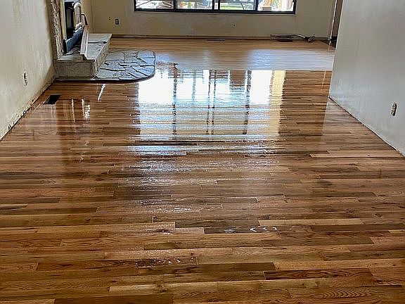 Original hardwood floors