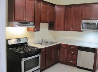 2026 N Spaulding Ave APT 2F, Chicago, IL 60647