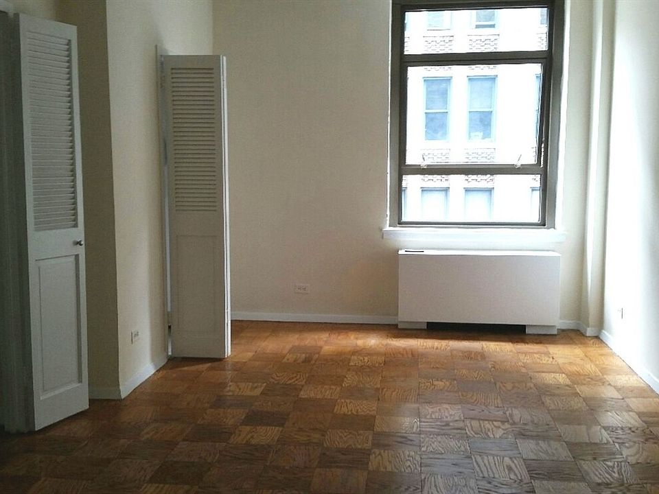 1st image of 4 Park Ave APT 16U