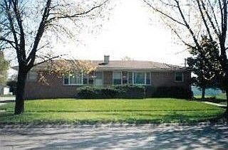 2nd image of 517-519 N Edgelawn Dr