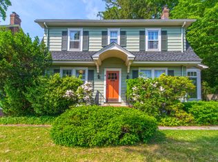 4 Euclid Pl, Montclair, NJ 07042