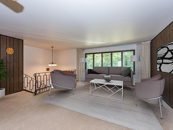 5th image of 25360 W Dering Ln