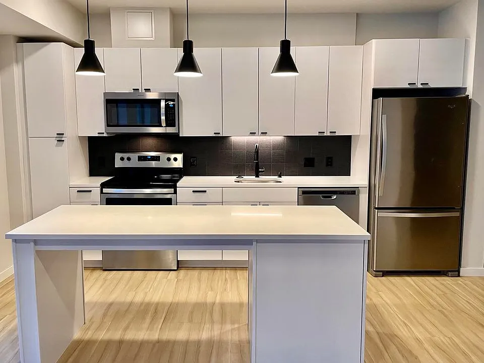 Irvine Exchange apartments community photo
