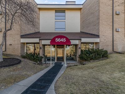 5645 Green Circle Dr APT 209, Minnetonka, MN, 55343