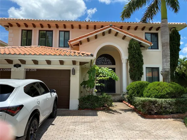 7888 SW 195th Ter, Cutler Bay, FL 33157