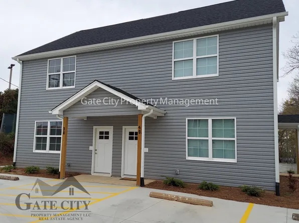 40 E 4th St, Lexington, NC 27292