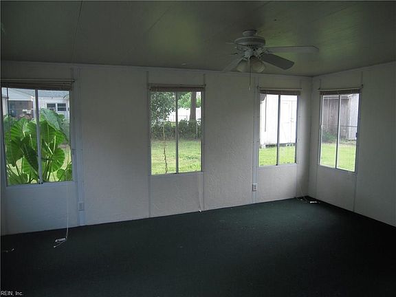 5th image of 992 Oak Forest Ct