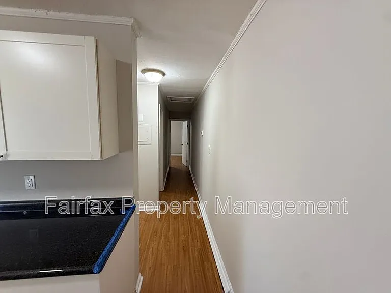 2418 Owen St #A — Photo 7