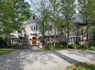 25 Archer Rd, Harrison, NY 10528