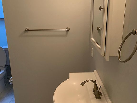 2nd image of 2737 Latona St
