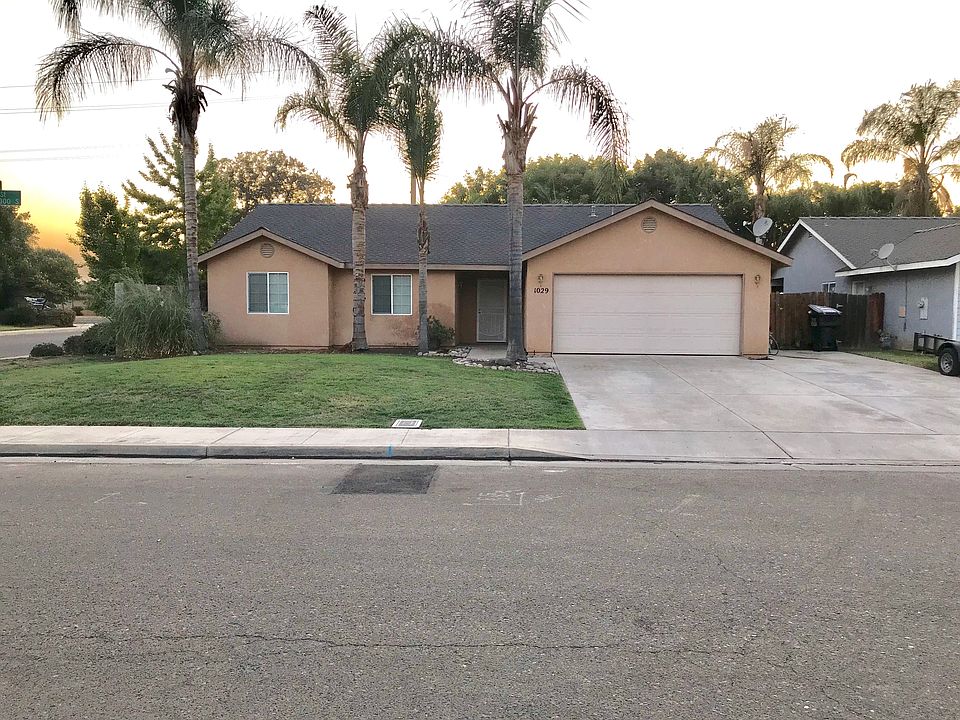 1st image of 1029 S Laguna St