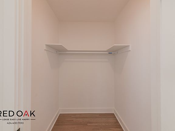 5th image of 328 N Kingsley Dr #332