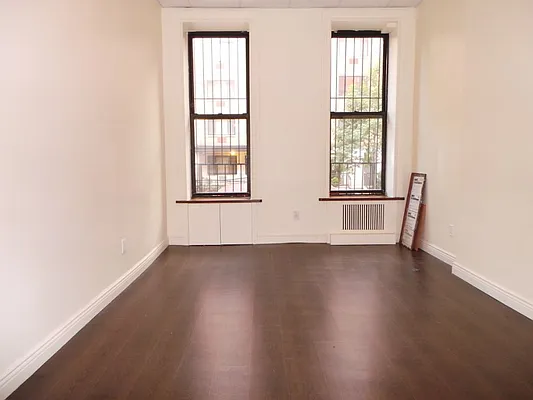 Rented by Keller Williams NYC | media 16