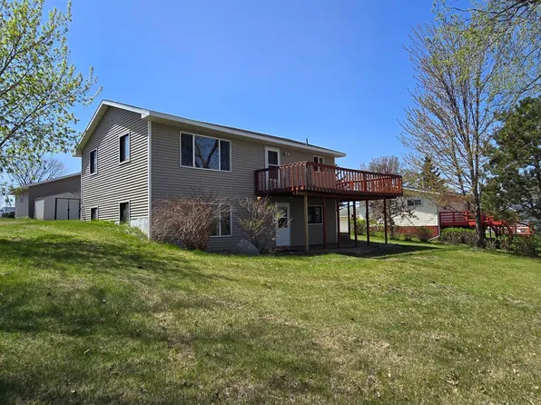 37155 S Little McDonald Dr, Perham, MN 56573