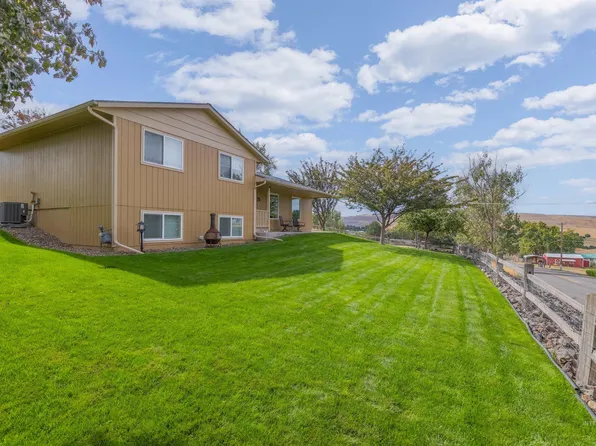 2359 4th Ave, Clarkston, WA 99403