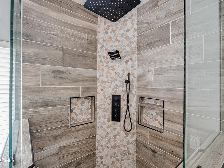4335 E Fox Cir — Photo 43