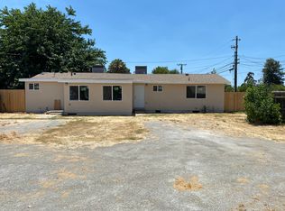 402 Vine St UNIT B, Exeter, CA 93221