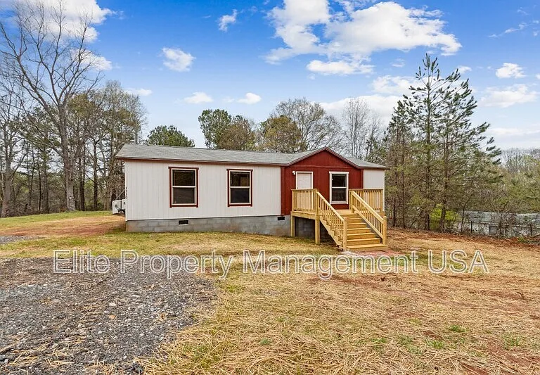 3530 Suggs Rd — Photo 1