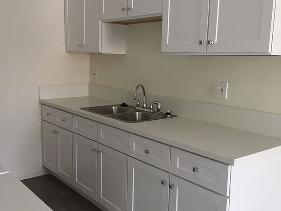 2nd image of 10235 Darby Ave APT 2