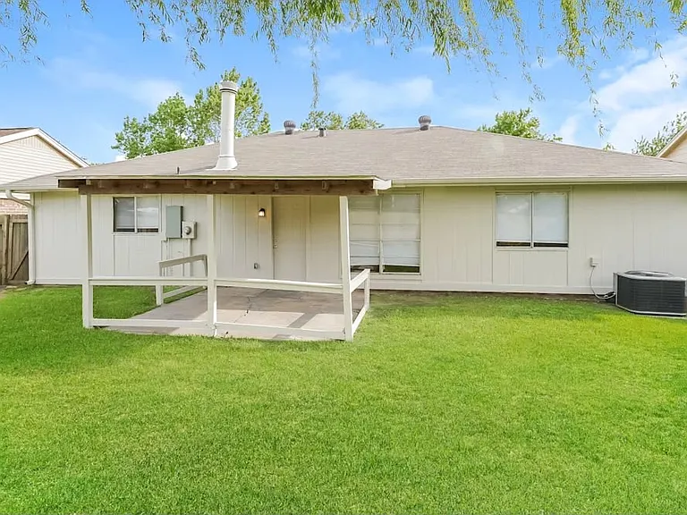 7019 Pickett Dr #1 — Photo 10