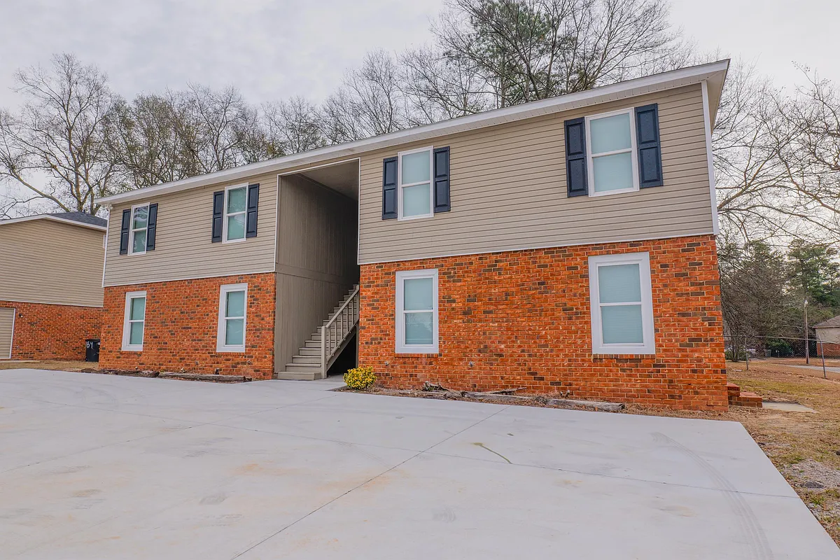 Building Photo - 144 Conifer Dr
