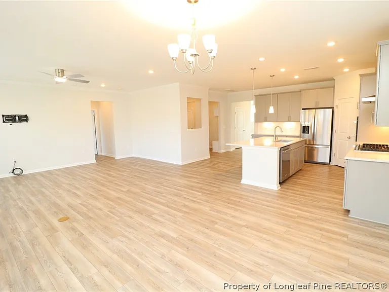 212 Breeders Cup Way Valencia #58 — Photo 15