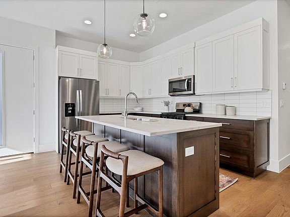 5th image of 3080 S Bloomington Dr E #43