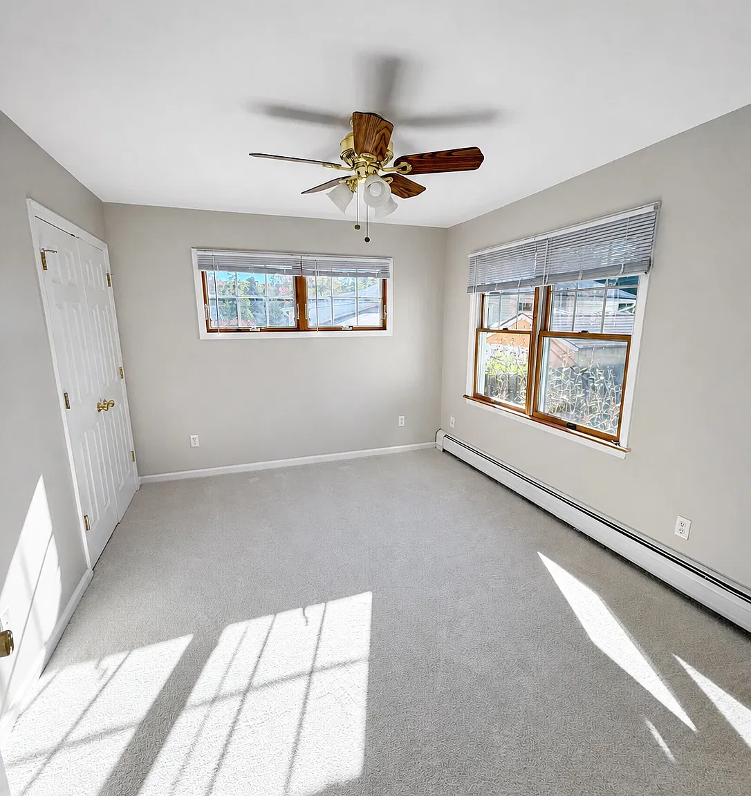 3 bed, 1500 sqft, $2,995 — Photo 3