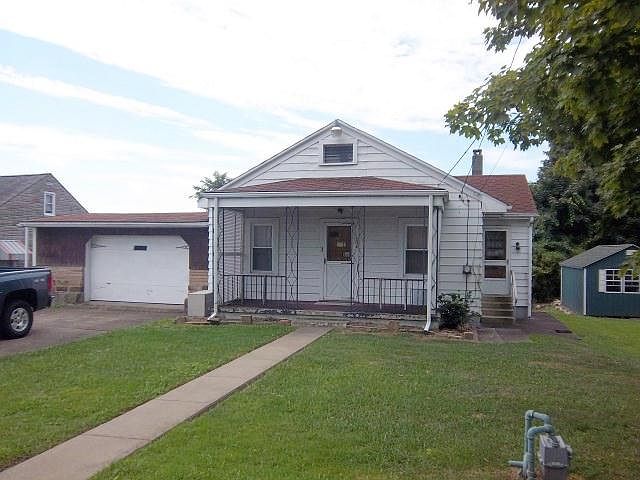 1st image of 202 Gardner Ave