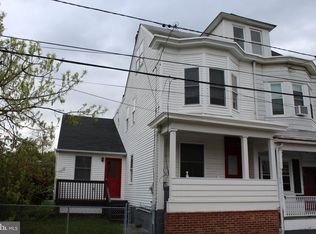 8 E Church St, Bordentown, NJ 08505