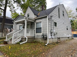 207 S 7th St #2, Ann Arbor, MI 48103