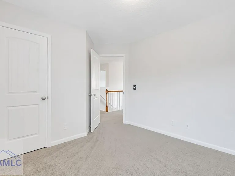 64 Brandonwood Rd NE — Photo 25