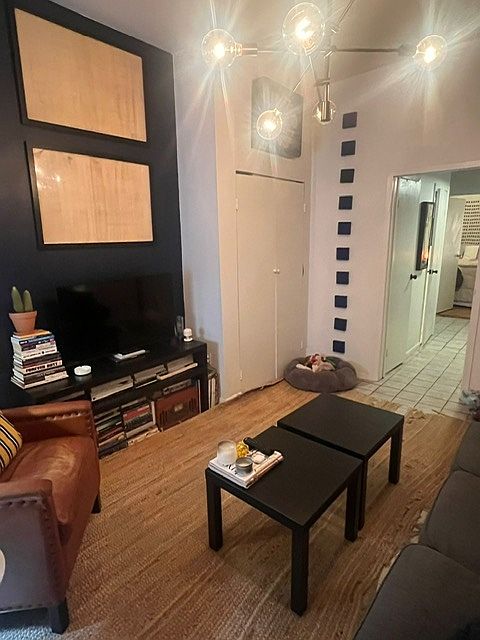 1st image of 9 Stanton St #3DW