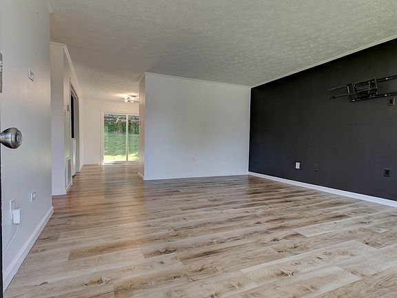 4th image of 1656 Brentmoor Dr