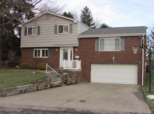 540 Macbeth Dr, Pittsburgh, PA