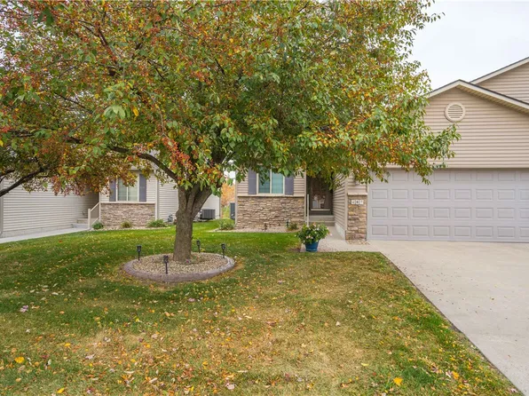487 NE 60th St, Pleasant Hill, IA 50327