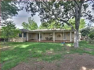 2575 Richland Ave photo 1