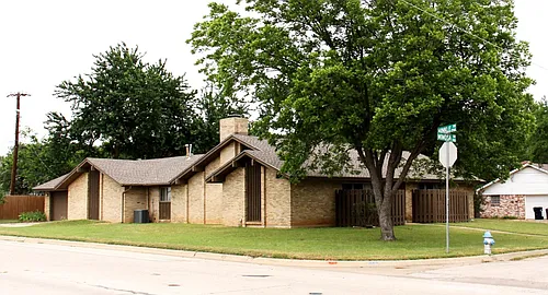 720 Mimosa Dr Photo 1