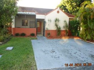 9034 SW 149th Pl, Miami, FL 33196