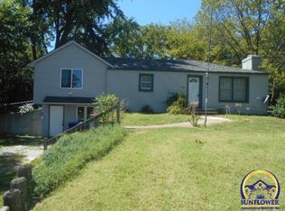 3607 NW Topeka Blvd, Topeka, KS 66617
